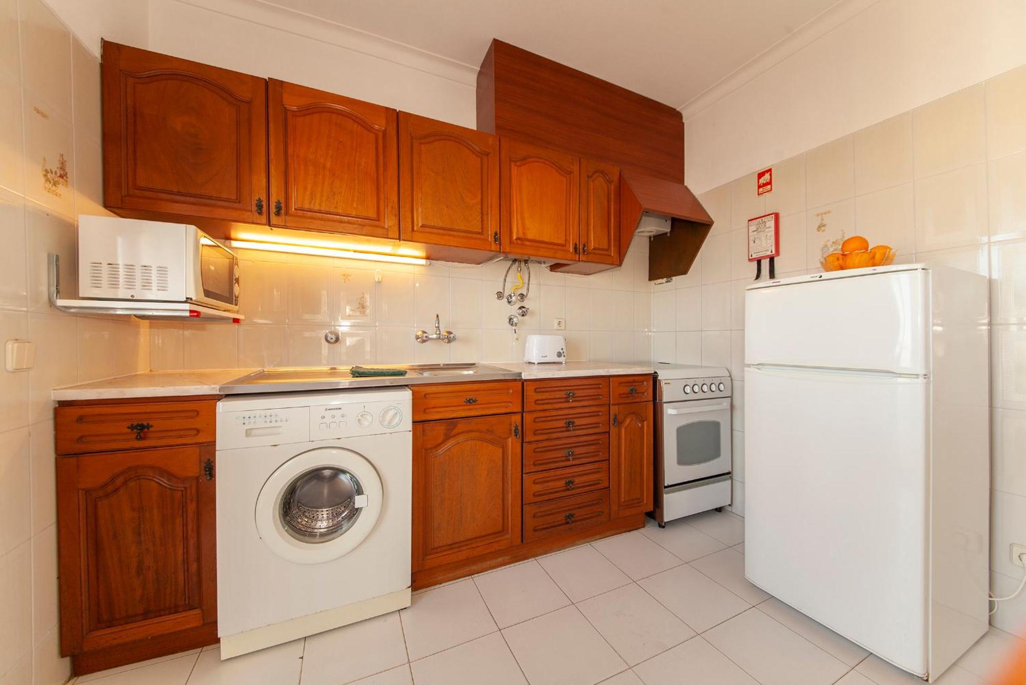 B25 - Candimar Beach Apartment ปอร์ติเมา ภายนอก รูปภาพ